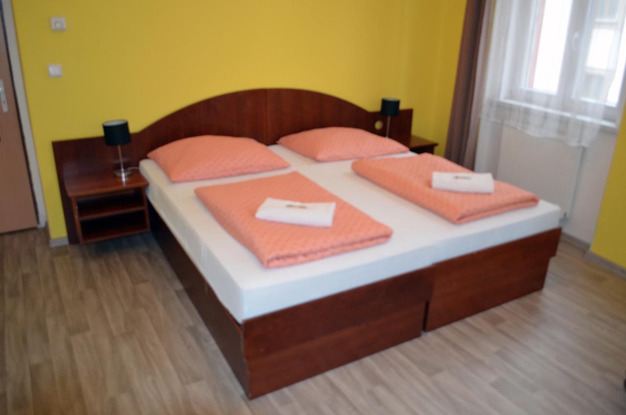 Ab Apartments Карлові Вари Екстер'єр фото